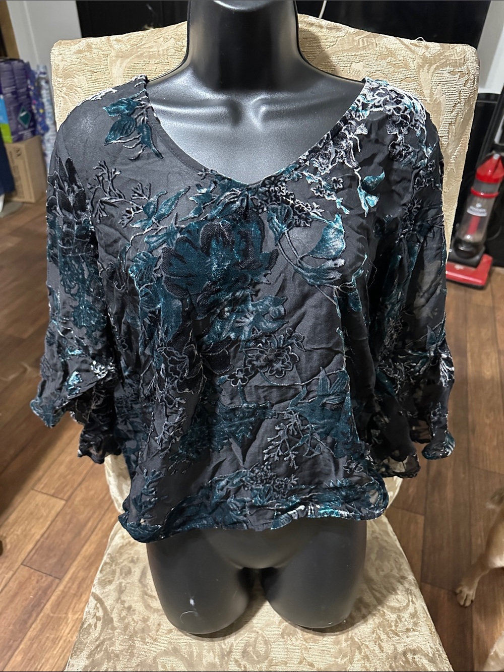 Women's Black Velvet Burnout Floral V-Neck Blouse